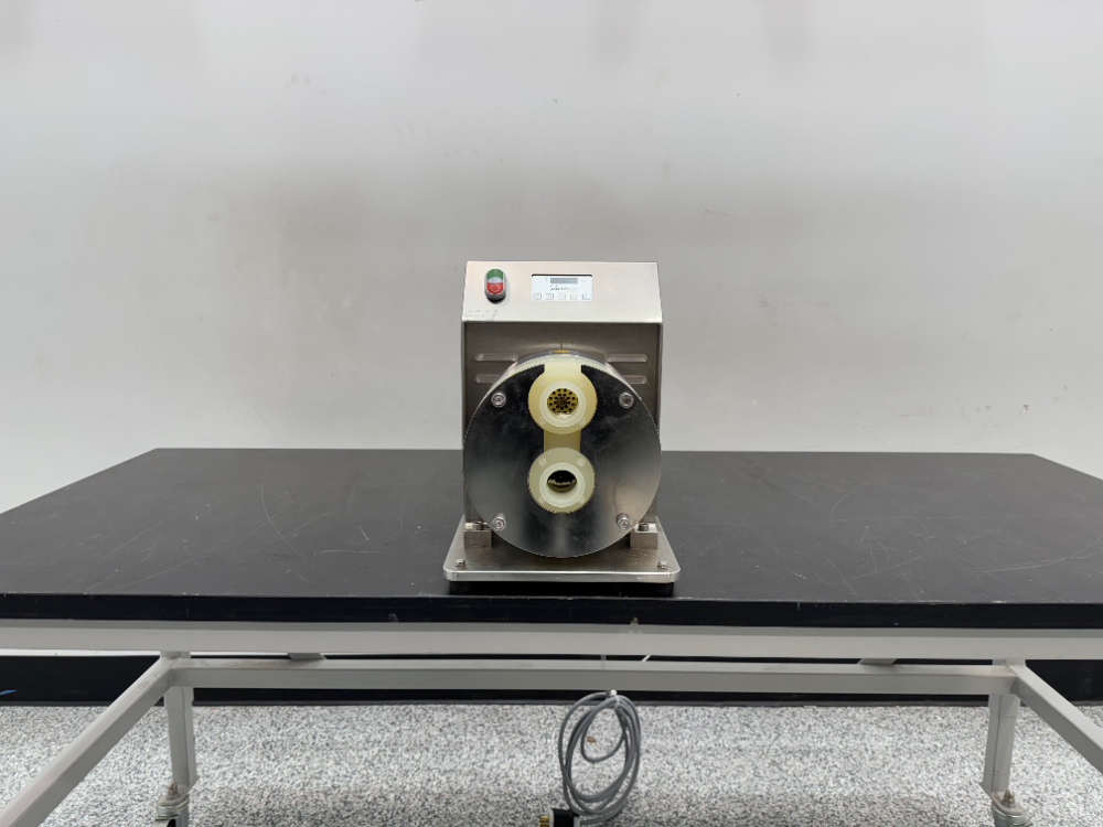 Image of Quattro Flow Stainless Steel Quanternary Diaphragm Pump